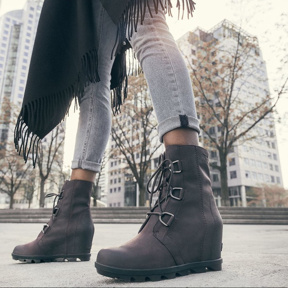 🖤NWT🖤SOREL JOAN OF THE ARCTIC II WEDGE BOOTS! - Picture 2 of 8